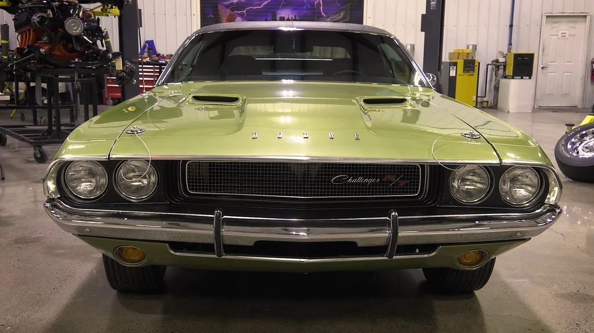 1970 CHALLENGER RT SE GREEN — Graveyard Carz